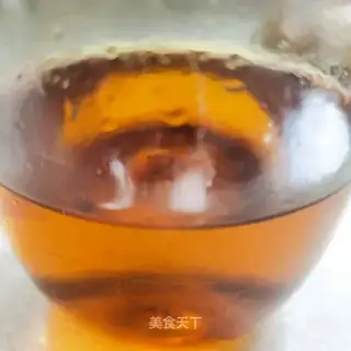 Onion oil