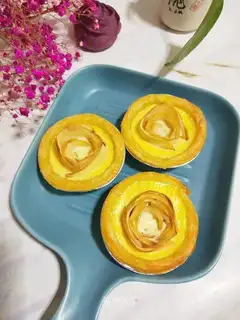 Apple balls