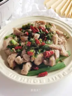 Fresh onion chicken