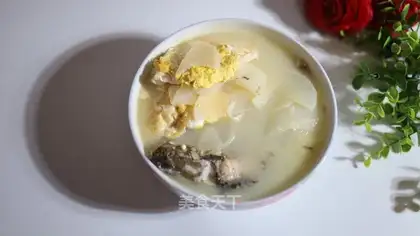 Egg soup for the fish