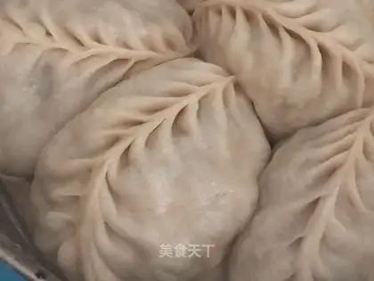 Roach-hot bread