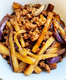 Meat and eggplant