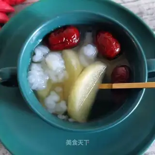 Apple-cooked snow clams