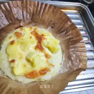 Homemade pineapple pizza