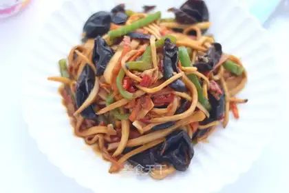 Fish apricot mushroom
