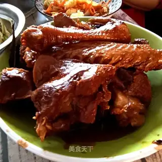 Roasted goose stew