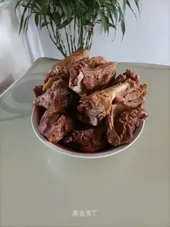 Bones