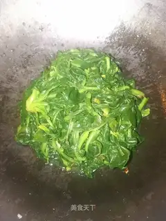 Garlic spinach