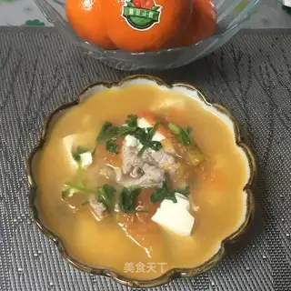 Tomato tofu meat soup
