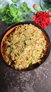 Snack egg fried rice