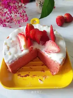 Red velvet cake