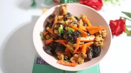 Carrot mushroom chicken