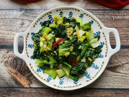 Garlic peppers and vegetables