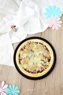 Soy mushroom pizza