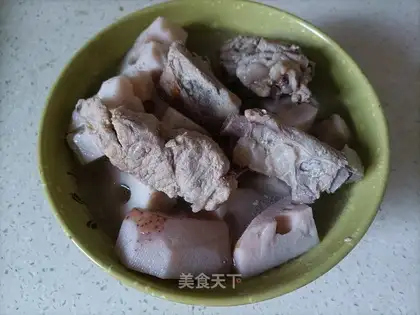 Liang's ribs soup