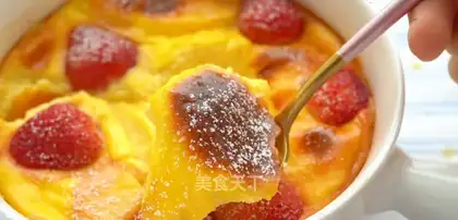 Strawberry pudding