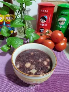 Black rice lily porridge