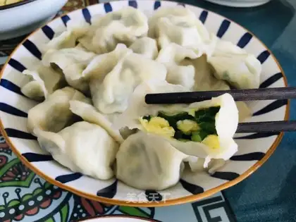 Cream egg dumplings