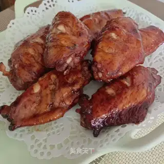 Roasted chicken wings
