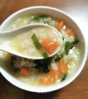 Carrot fan porridge