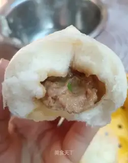 A gravy bun