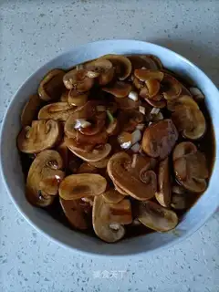 Garlic sip mushrooms