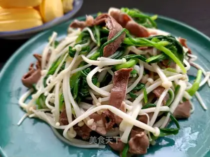 A deer's heart with a golden pinocchio noodle