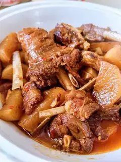 Red lamb