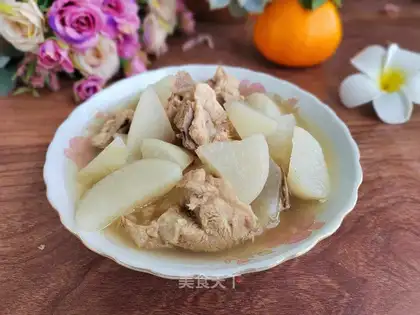 Clean up the radish steak soup