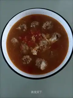 Tomato meatball soup