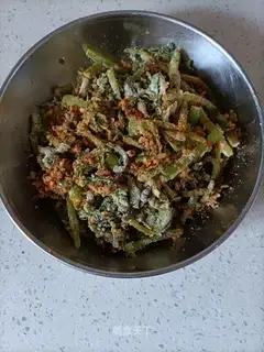 Corn paste evaporates