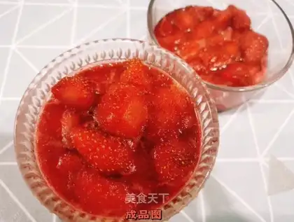 Iced strawberries