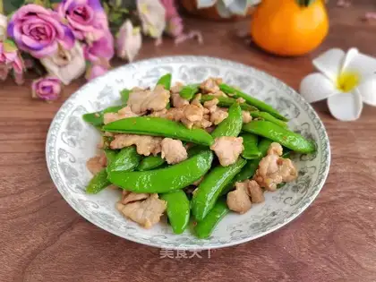Sweet bean fried meat