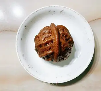 walnut bag