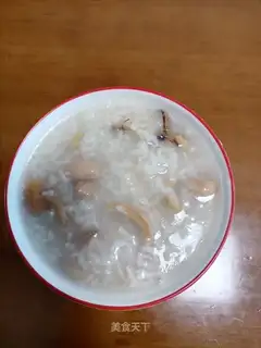 Ink-fish peanut porridge