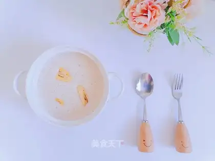 Banana oatmeal milk