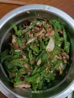 Pepper sauce