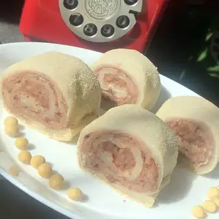 Donkey rolls