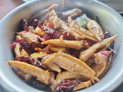 The point of the red chicken