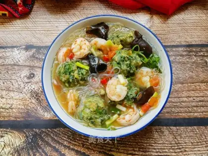 Shrimp-mute-mute-poo-ball fan soup