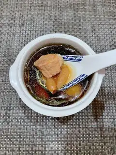 One-legged gold stew