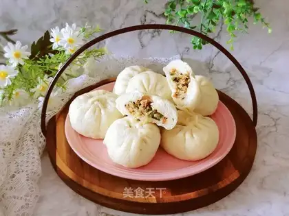 Bean sprouts