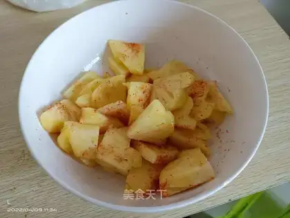 Precious pineapple