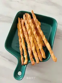 Tomato egg sticks