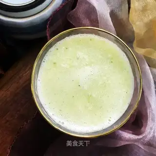 Banana cucumber coconut water
