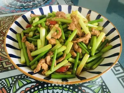 Garlic fried meat
