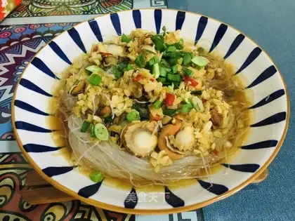The golden mushroom fan, the garlic fan