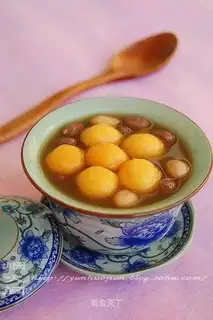 Peanut sweet potato balls