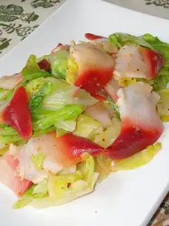 Arctic shellfish in red oil