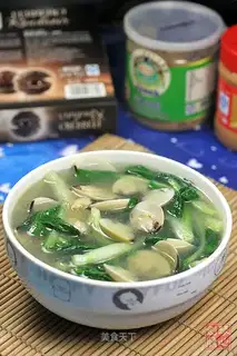 cabbage and clam soup
